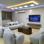 شقه مفروشه فندقية في مدينه نصر